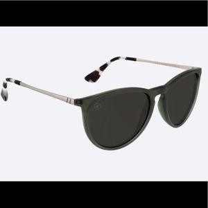 Blenders Olive U Polarized Sunglasses